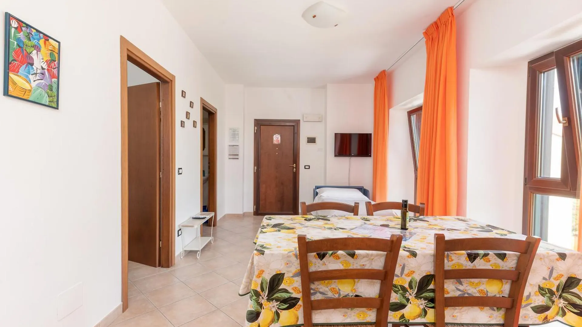 Agriturismo Le Vecchie Scuole Campiglia Marittima 0*,  Itálie