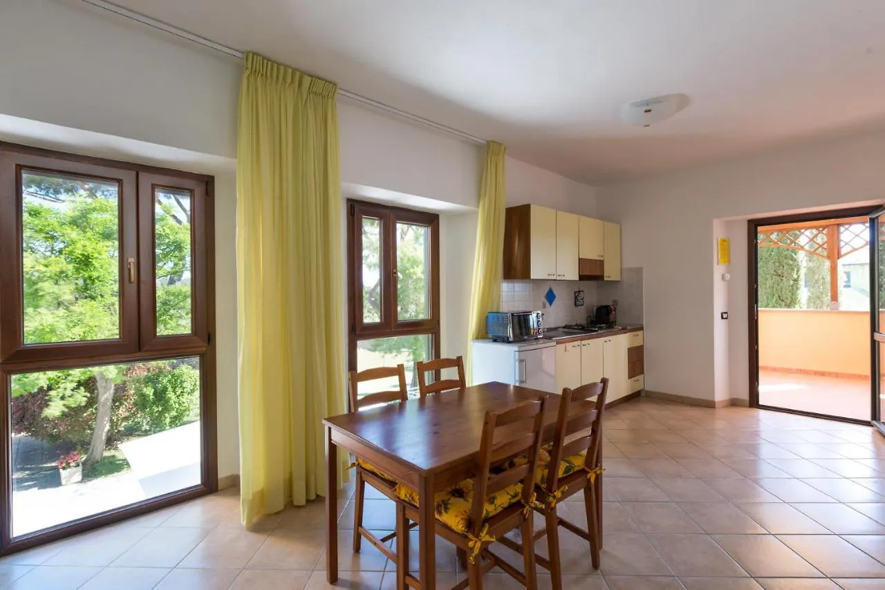 Apartment Agriturismo Le Vecchie Scuole Campiglia Marittima