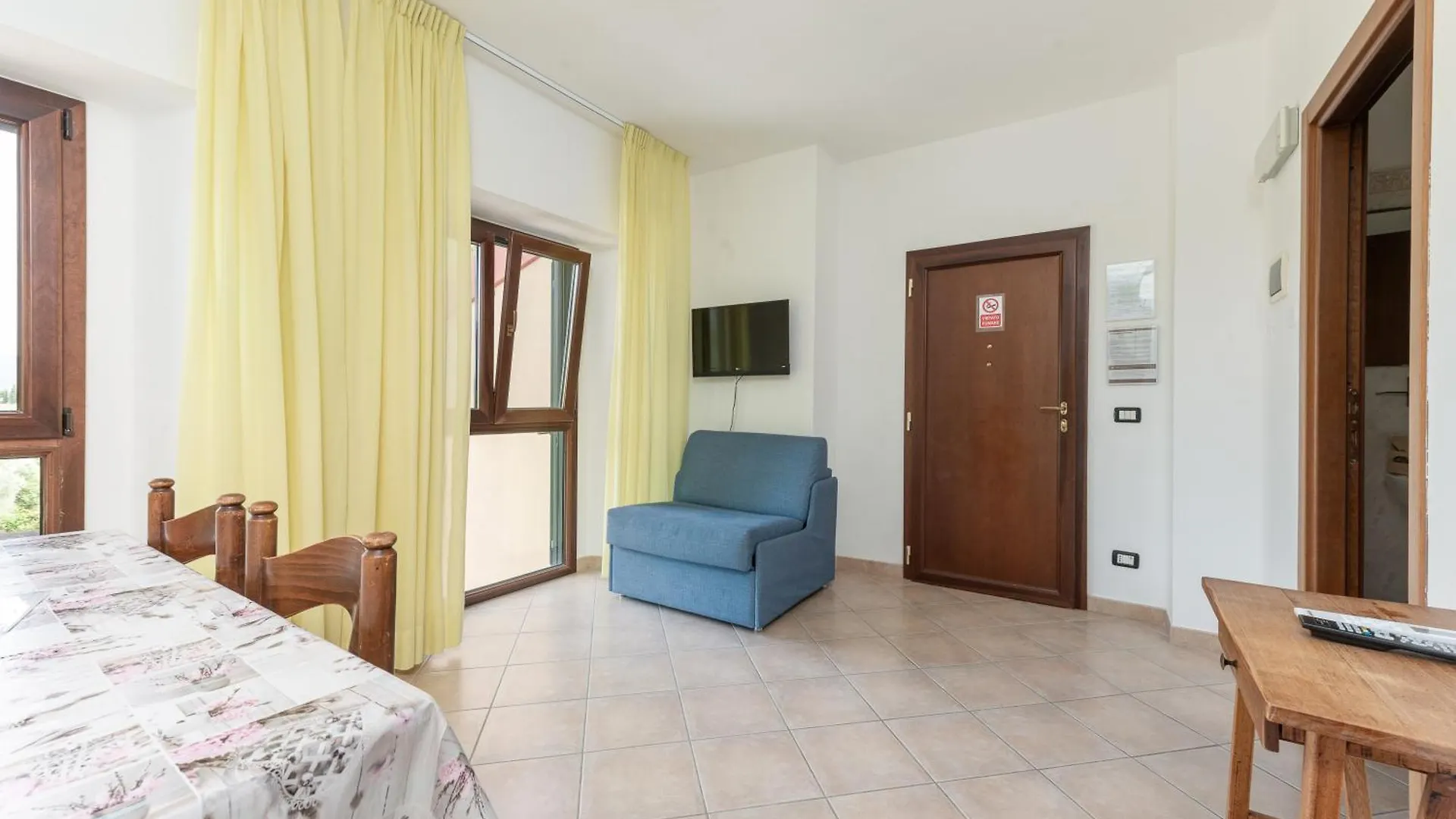 Agriturismo Le Vecchie Scuole Campiglia Marittima 0*,